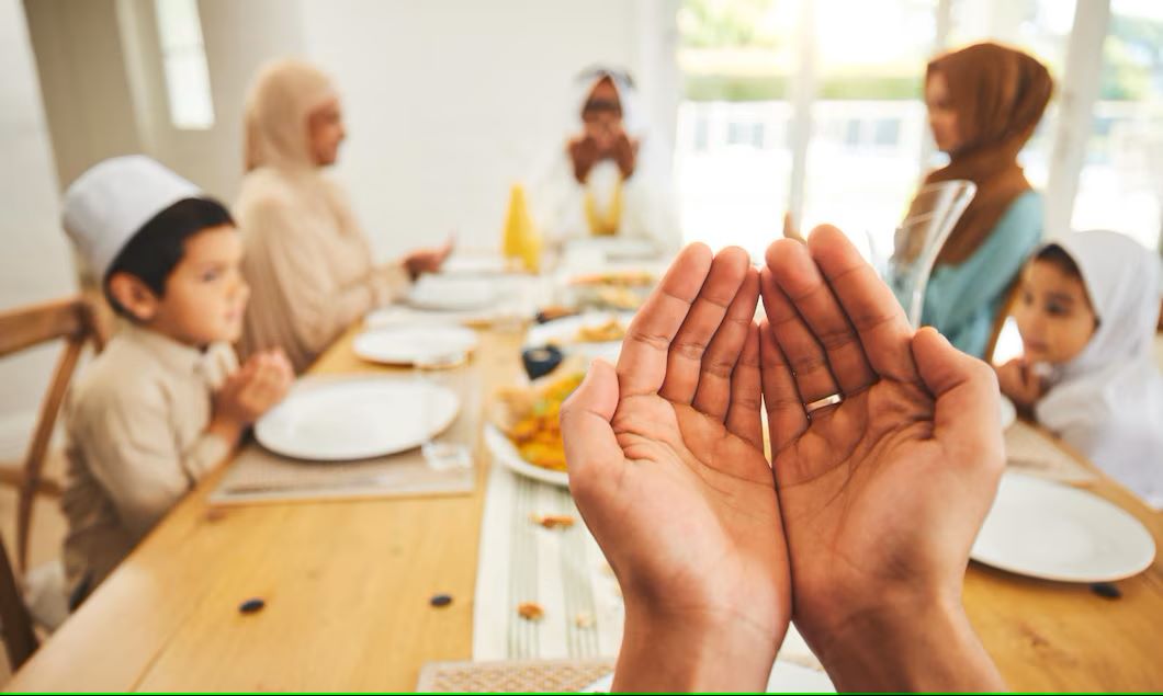 #6376: Maksud Tidak Meninggalkan Kata-Kata Dusta dan Hadis Allah Tidak Kisah dengan Sebab Seorang itu Tinggal Makan dan Minum